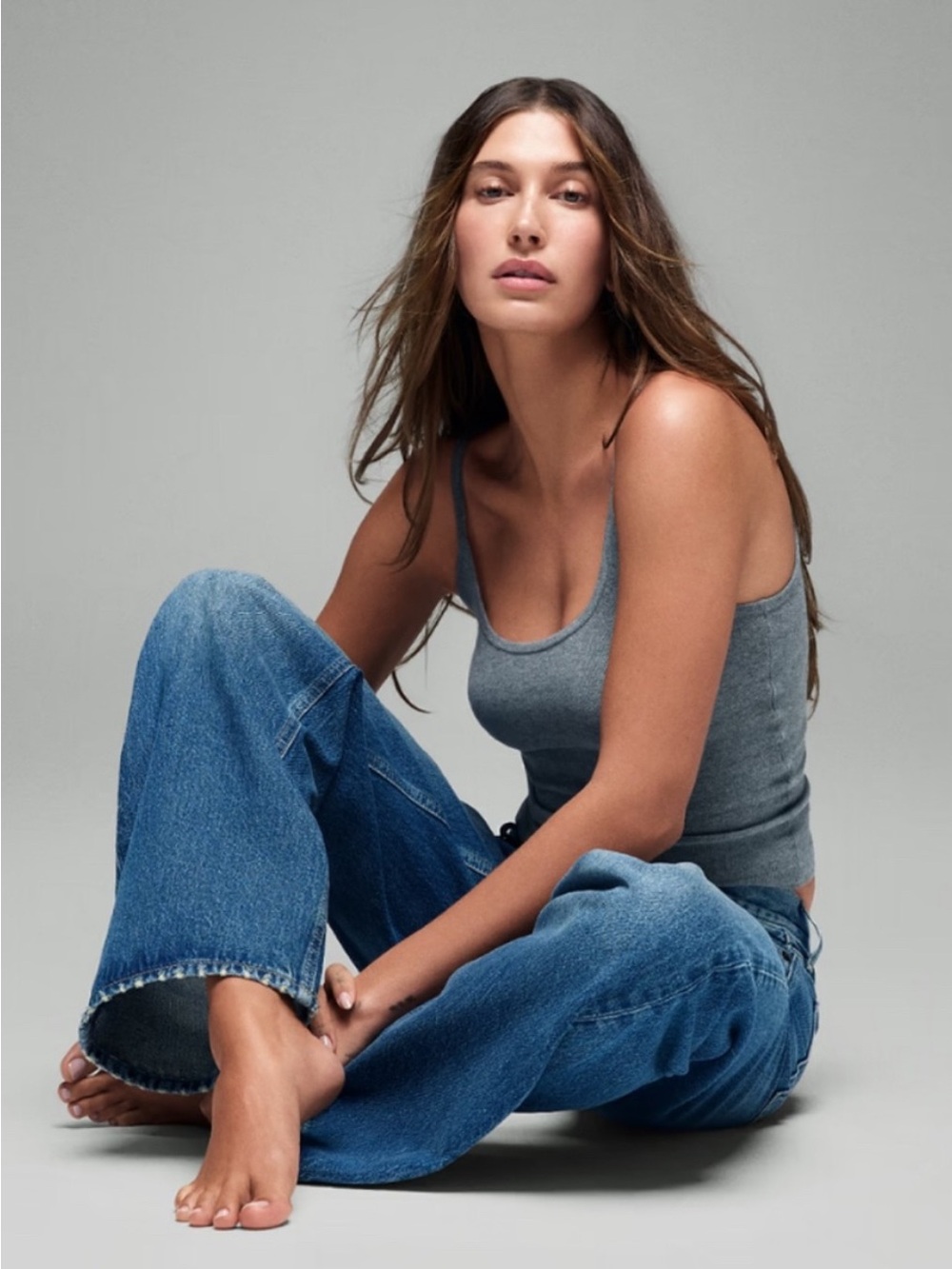 NWT Gap x Hailey Bieber Low Rise Loose Jeans 26 Light Indigo Light Wash Baggy
